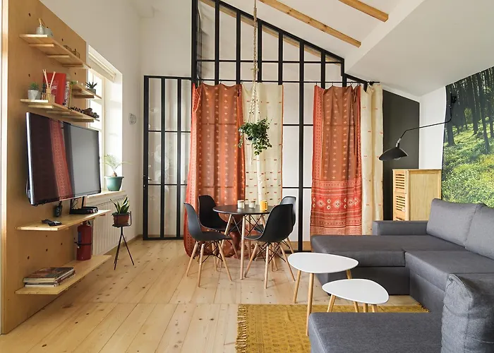 Cozy Apartment With Amazing Views In Old Tbilisi